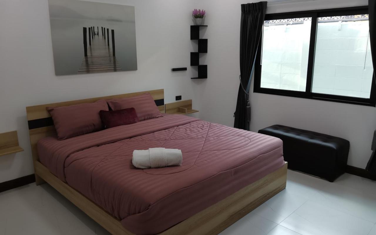Seaside Serenity: Adults-Only Villa with Private Pool Jomtien Beach Exterior photo